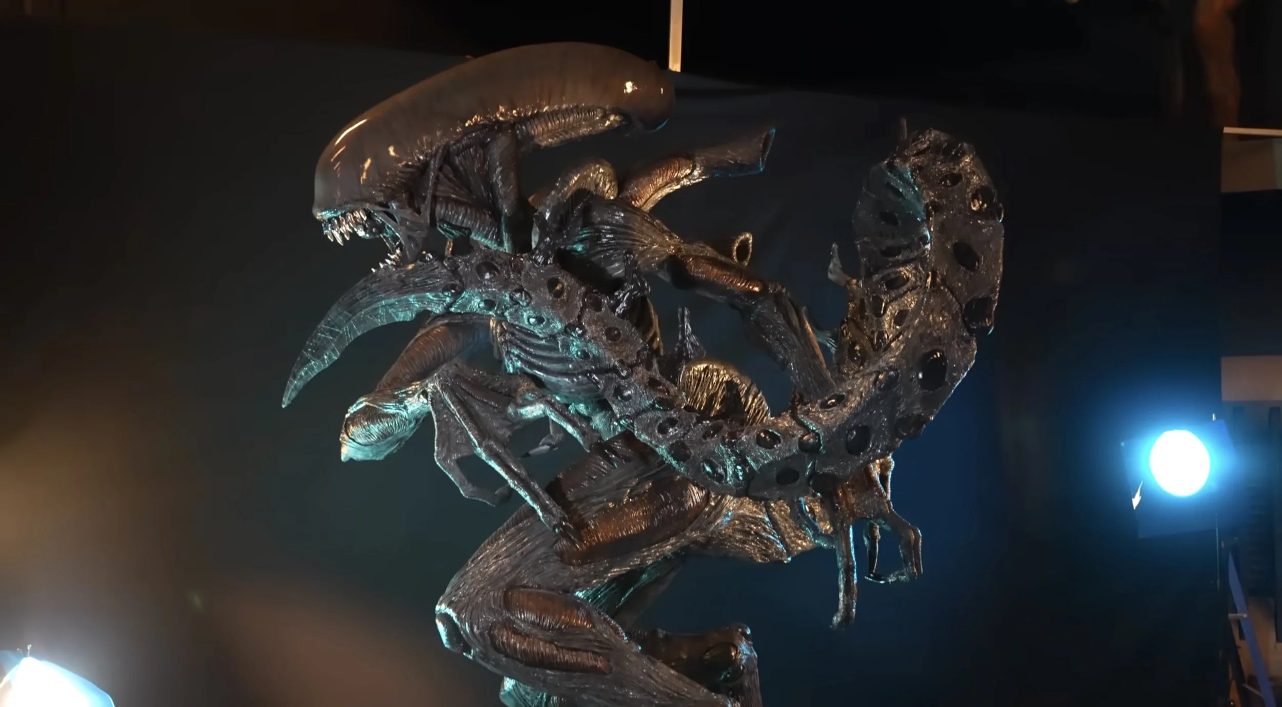 Artist Crafts a Full Scale Xenomorph in an Epic 20 Day Build